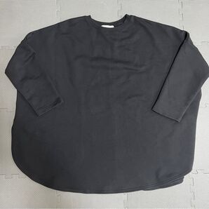 【美品】yuw 完売 幻 ラウンドヘムスウェット プルオーバー ユー トレーナー ブラック 長袖