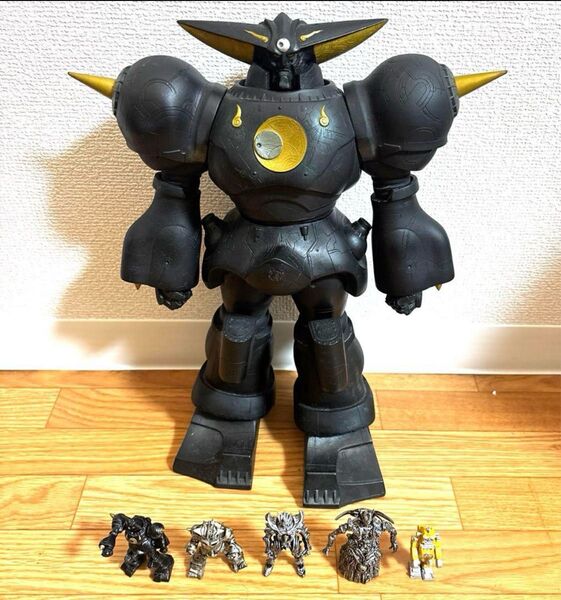 鉄甲機ミカヅキ DXリアルミカヅキシリーズ+プライズフィギュア5体
