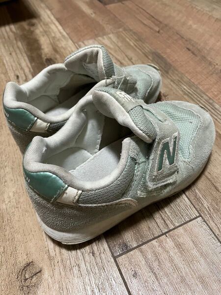 New Balance キッズスニーカー 16cm