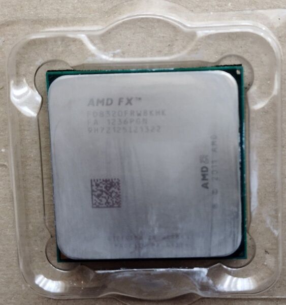 AMD FX8320 8コア AM3+ 中古