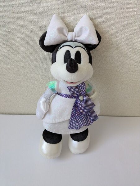 ディズニー100 ぬいぐるみバッジ ミニーマウス 東京ディズニーリゾート