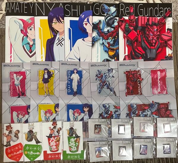 機動戦士ガンダム セブンイレブン ピンバッジ&クリアシート&ノート&クリアスタンド