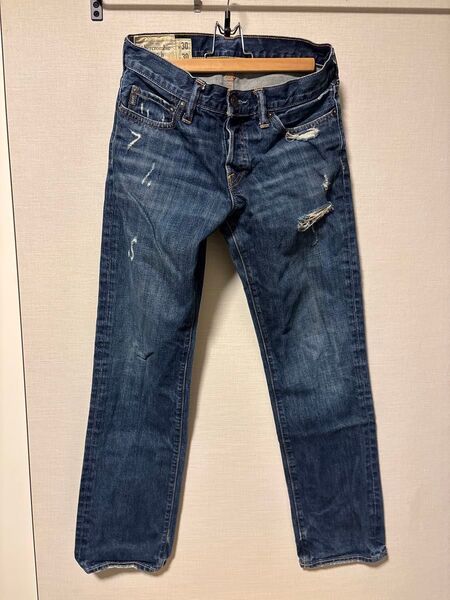 アバクロ ダメージ加工 スリムフィットデニム W30