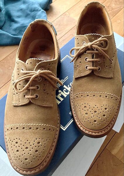 アッパー美品! 使用薄! トリッカーズ Tricker's メンズ スエード シューズ 靴 ライト ブラウン イギリス製