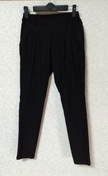 ストレッチパンツ