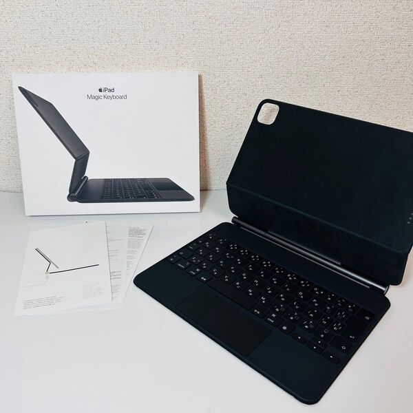 Apple iPad Magic Keyboard 純正11インチ
