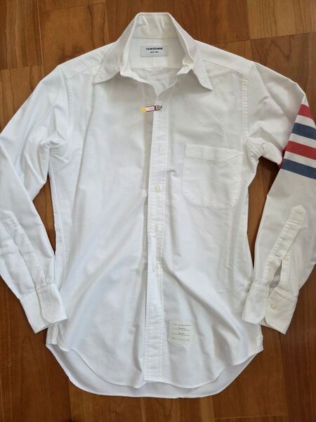 【美品】THOM BROWNE トムブラウン 4 bar ボタンダウンシャツ 0