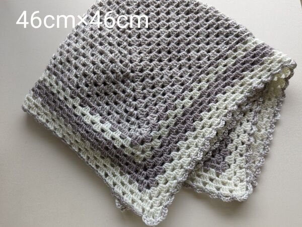 No.1110 ハンドメイド ポリエステル毛糸 マルチカバー 46cm×46cm
