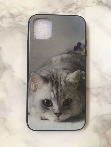 iPhone11 萌猫 可愛いねこちゃん♪薄型背面9Hガラスケース