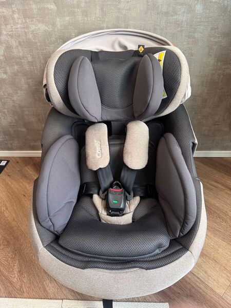 コンビ ホワイトレーベル The S ISOFIX エッグショック ZC-690 ザ エス R129