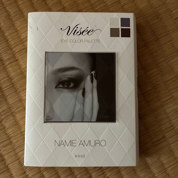 ヴィセ NAMIE AMURO KOSE アイカラーパレット