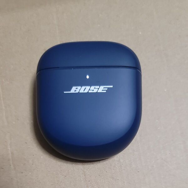 美品 BOSE QuietComfort Ultra Earbuds ルナブルー 充電ケースのみ 値下げ不可