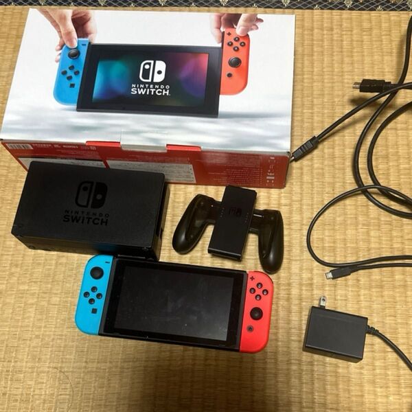 Nintendo Switch Joy-Con (L)ネオンブルー/(R)ネオンレッド HAC-S-KABAA 中古 スイッチ