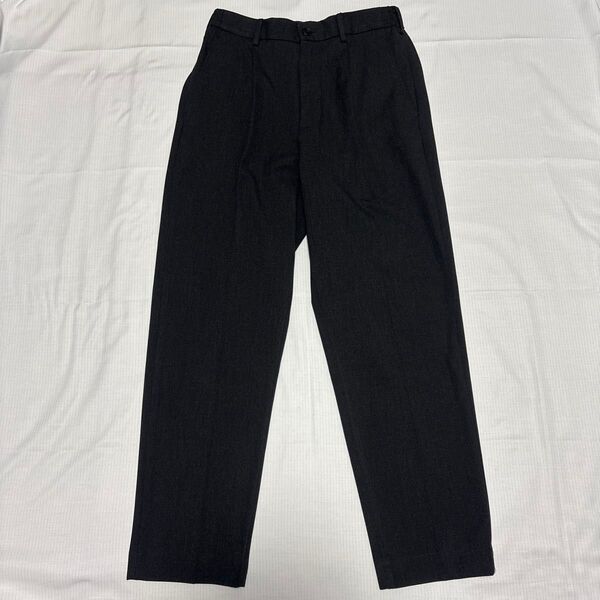 ユニクロ UNIQLO タックテーパードパンツ ワイドフィット ダークグレー S