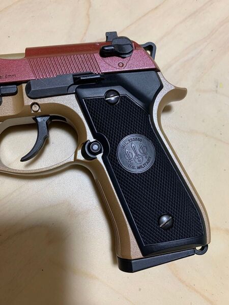 東京マルイM92Fタクティカルマスター ガスブローバック 塗装品