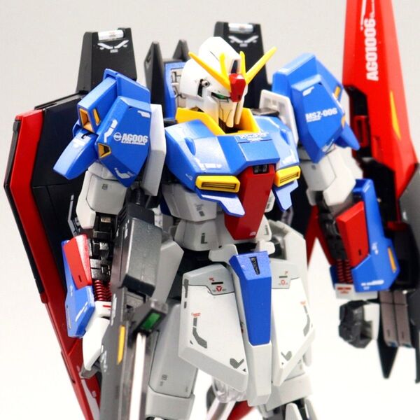 HGUC 1/144 ゼータガンダム 塗装済 完成品 ガンプラ ゼータ Zガンダム