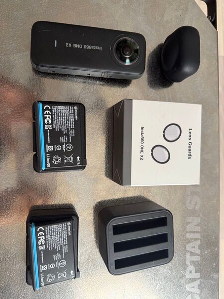 insta360 ONE X2 アクションカメラ