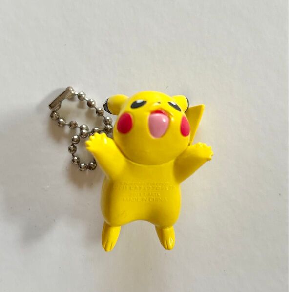 ポケモン ピカチュウ キーホルダー