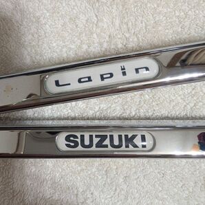 スズキ 純正 ナンバーフレーム SUZUKIロゴ Lapinロゴ 2枚セット メッキ ラパン BC001-550692