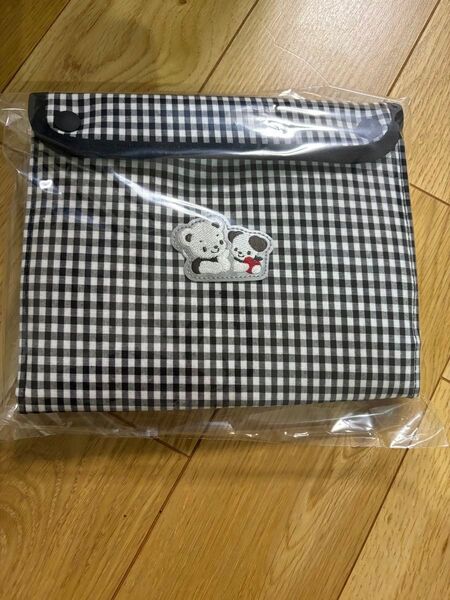 ファミリア familiar ギンガムチェック 保冷ポーチ 新品