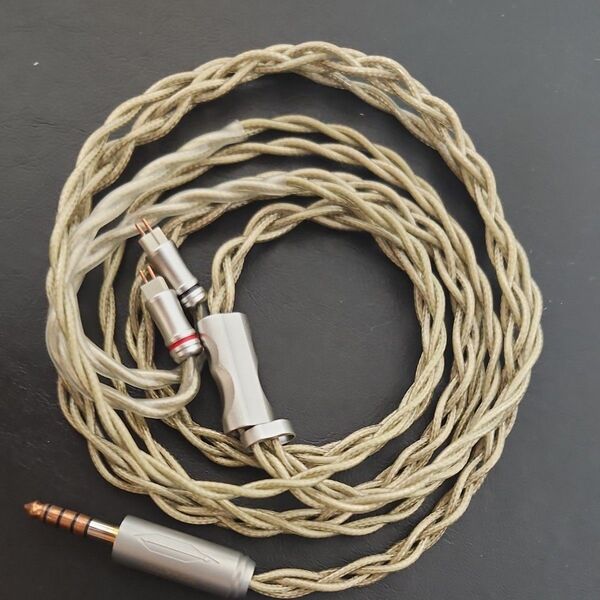 NICEHCK Grssound 4.4mm 2pin 8N OCC +高導電性銅銀合金グラファイト 無酸素銅消磁プラグ