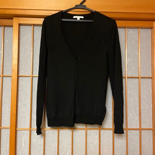 UNIQLOカーディガン ブラック