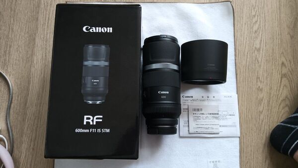 Canon RF600mm F11 IS STM フ−ドセット 中古 美品