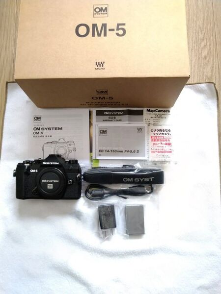 新品級 OM SYSTEM OM-5 ボディ 保証有り