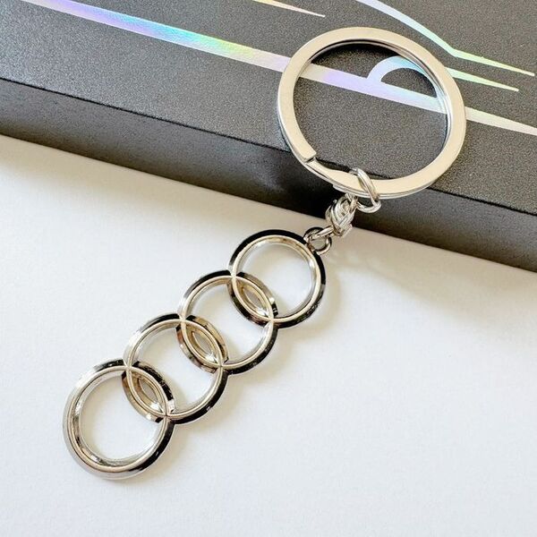 アウディ(AUDI)キーホルダー おしゃれ 金属 3Dss
