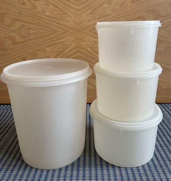 【Tupperware】ジャイアント クリア 4個セット タッパーウェア