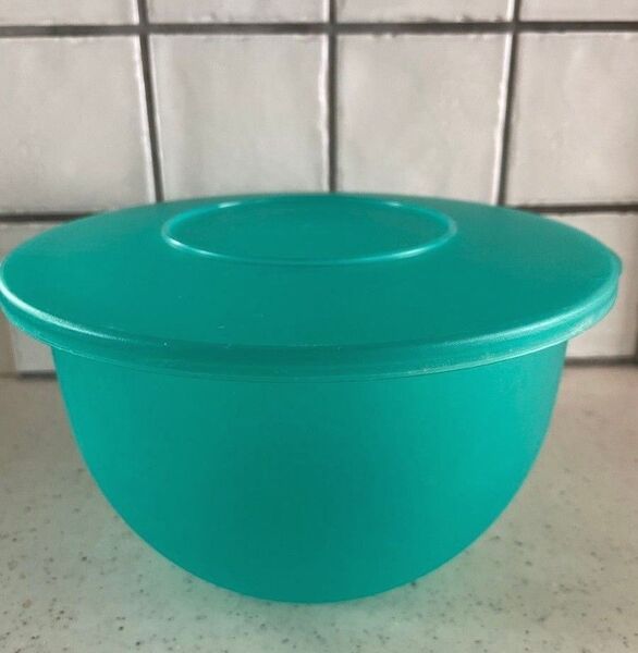 【Tupperware】EXP ボウル グリーン Мサイズ 2.5L
