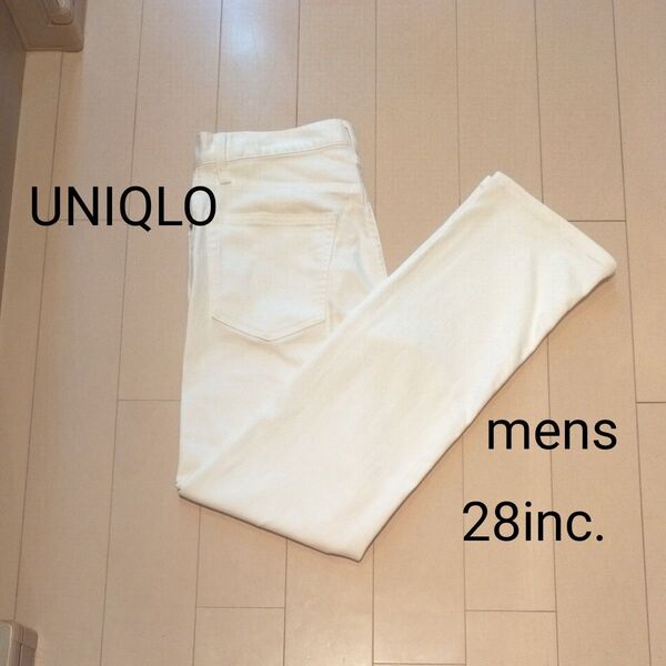 【UNIQLO】ユニクロ メンズ レギュラーフィットストレートジーンズ 白 ストレッチあり 28インチ ウエスト70