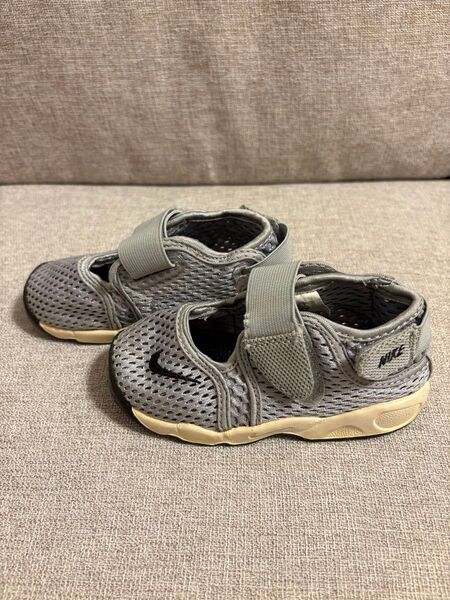 【14cm】NIKE ベビーシューズ グレー メッシュ マジックテープ