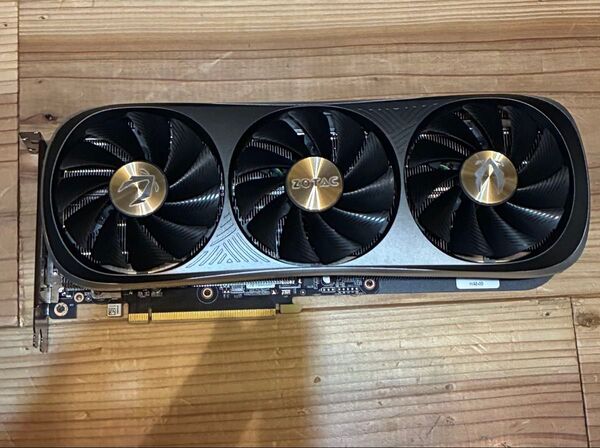 グラフィックボード GeForce RTX4070ti ZOTAC GAMING TRINITY OC 12GB