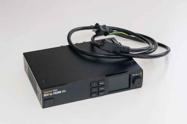 Blackmagic Design Teranex Mini SDI to HDMI 8K HDR