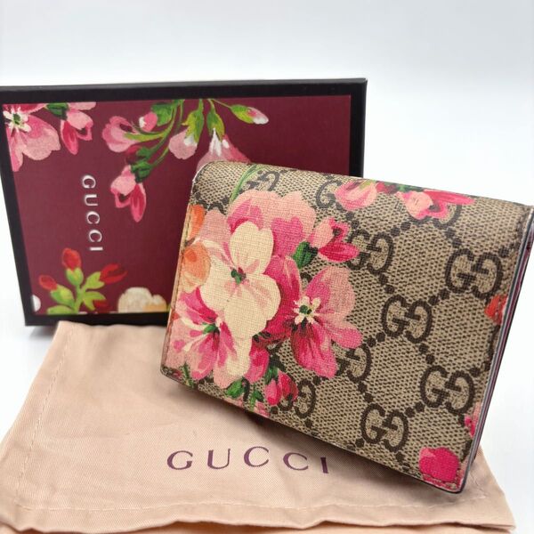 GUCCI グッチ ブルームス レザー二つ折り財布 GGスプリーム 花柄 コンパクトウォレット