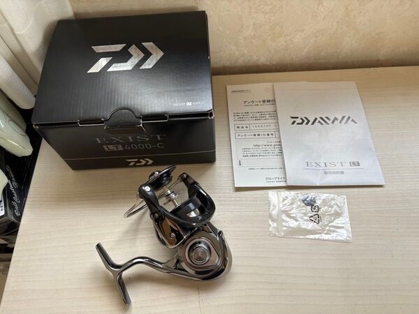 ★☆ダイワ 18 イグジスト 4000C ボディ 超美品