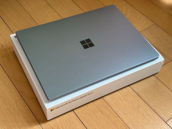 Microsoft Surface Laptop Go 2 アイスブルー