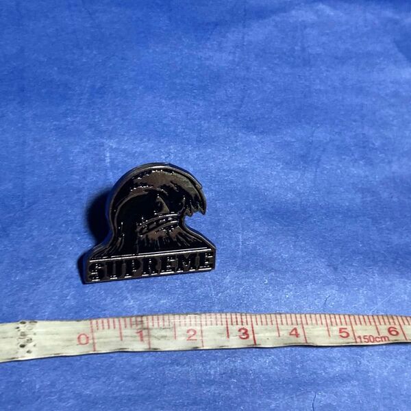 Supreme Wave Pin Black シュプリーム ピンバッジ ピンズ