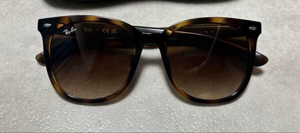 RAYBAN レイバンサングラス RB4379D 良品! 格安の為早めに削除予定