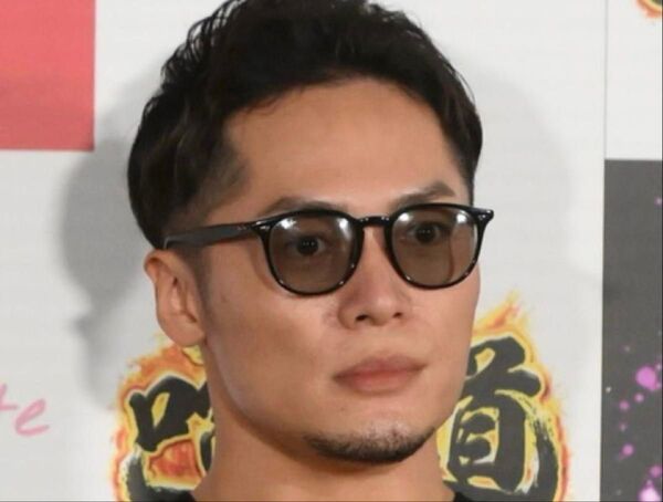 RAYBAN レイバンサングラスRB4259F ブレイキング選手他有名人使用モデル 極美品!
