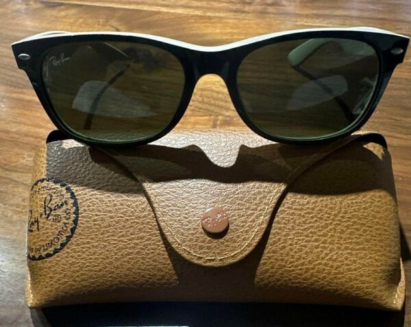 Ray-Ban レイバン サングラス RB2132 ブラック&ホワイト フレーム