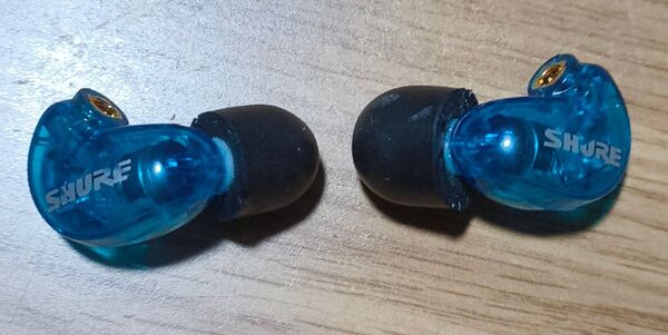 SHURE シュア イヤホン 有線 SE215 SPE-A ブルー