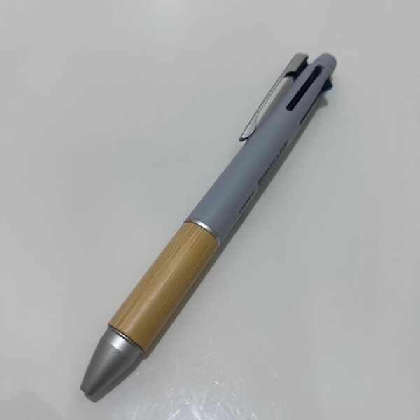 ジェットストリーム 多機能ペン 4&1 BAMBOO ブルーグレー(黒・赤・青・緑)0.5mm MSXE5200B5.79