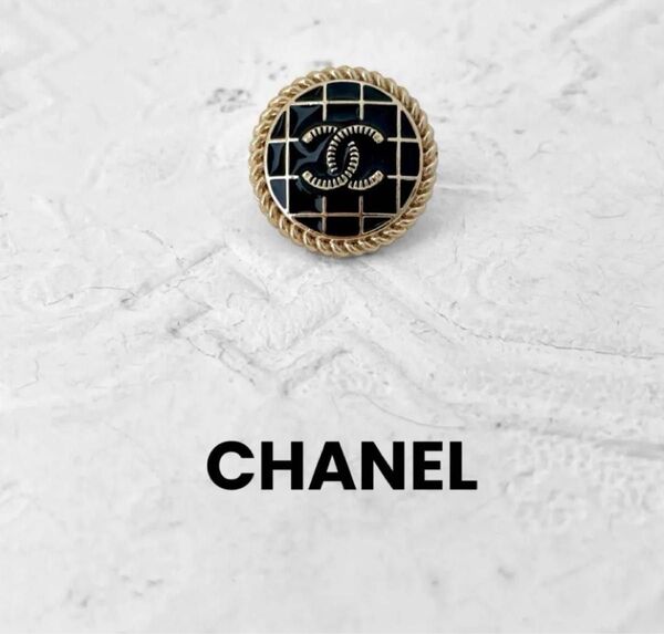 【CHANEL】ヴィンテージ ボタン ブローチ ゴールド ブラック