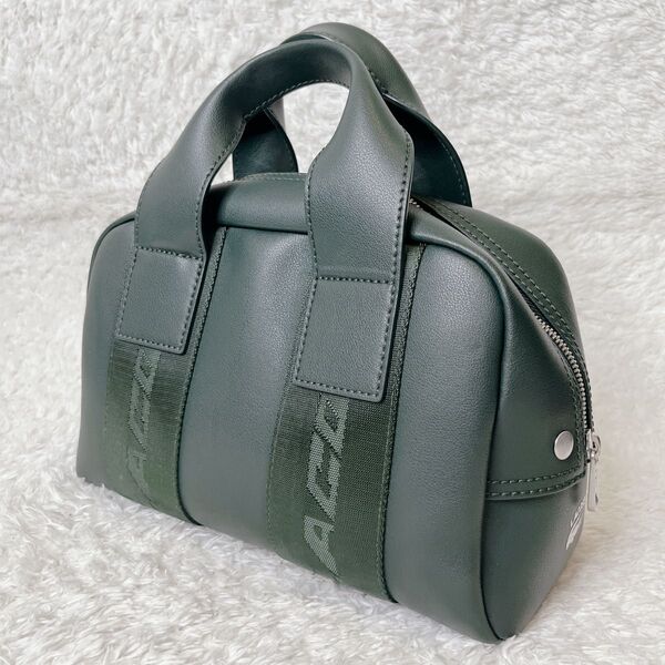 美品 ラコステ ボウリングバッグ レザー グリーン プラクティス 定価34,100円 LACOSTE ボストンバッグ