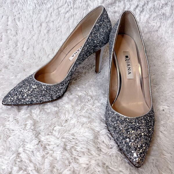 極美品 ダイアナ DIANA グリッター パンプス ラメ 結婚式 ポインテッドトゥ ハイヒール シルバー 22.5cm お呼ばれ