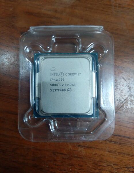 Intel CPU corei7 11700 動作確認済 本体のみ 中古 lga1200