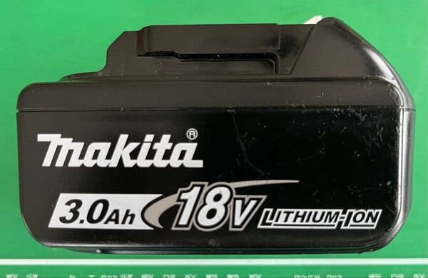 makita マキタ 18Vバッテリ BL1830B ジャンク 充電回数175回