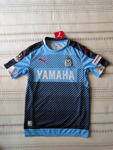 PUMAジュビロ磐田 オーセンティックホーム ユニフォーム名波選手サイン入り Mサイズ 新品未使用タグ付き